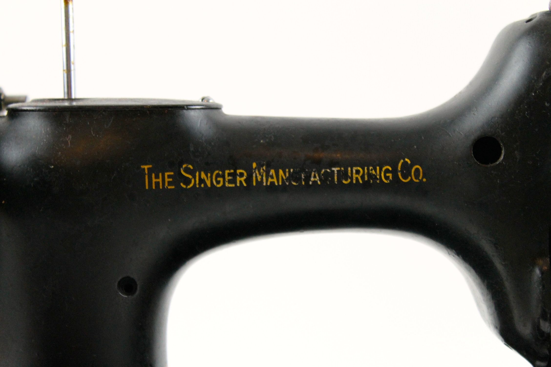 Featherweight Singer Sewing Machine in its Original Case