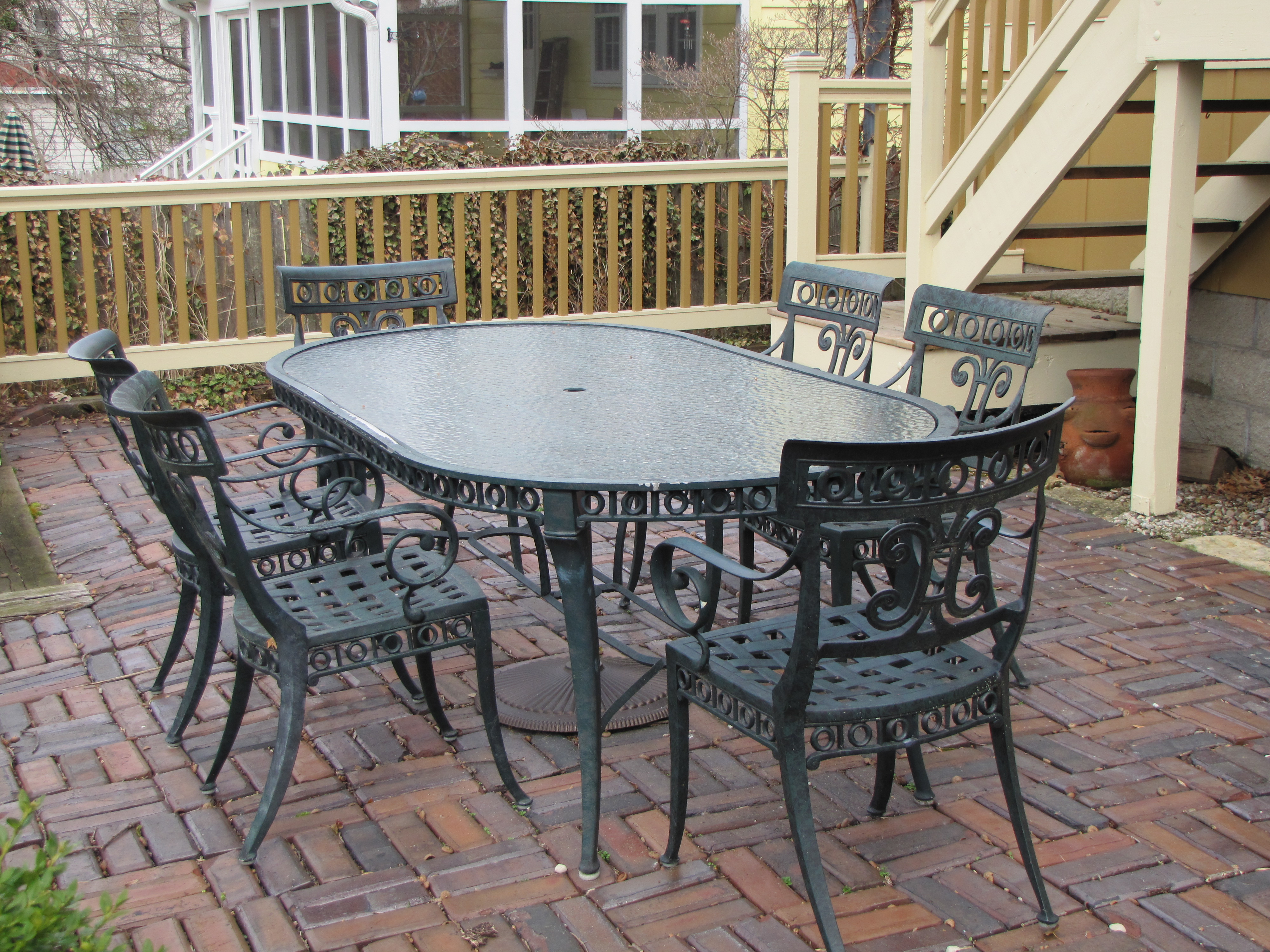 Frontgate Outdoor Dining Set