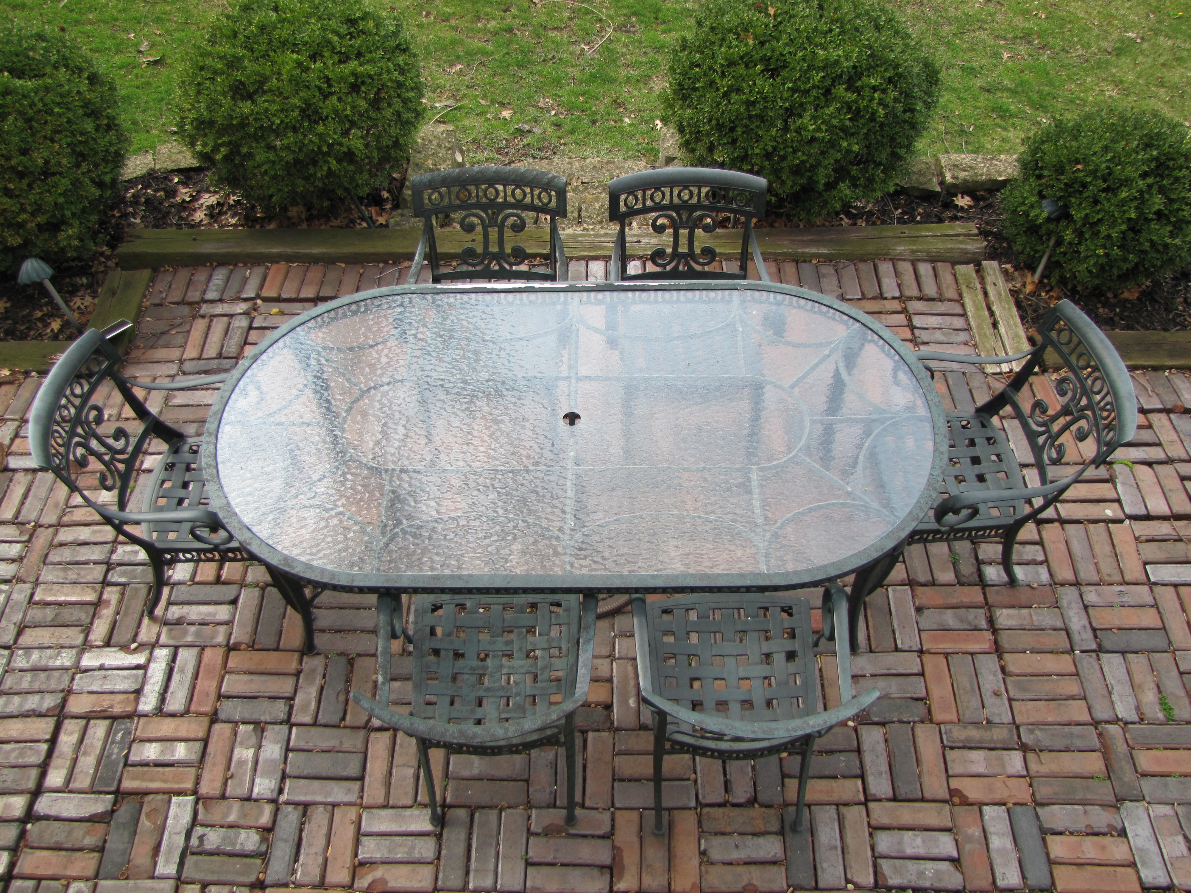 Frontgate Outdoor Dining Set