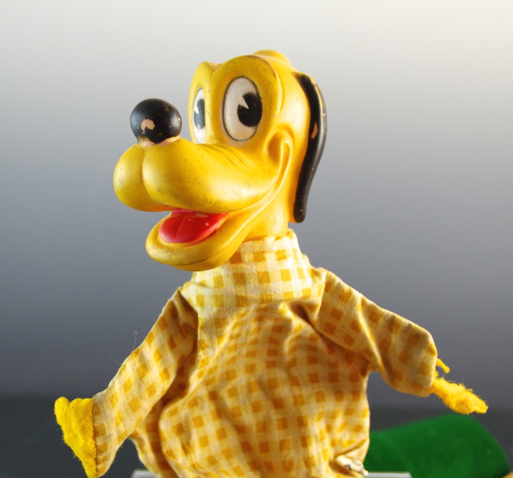 Puppet Heads and Paper Figures with Flannel Roll