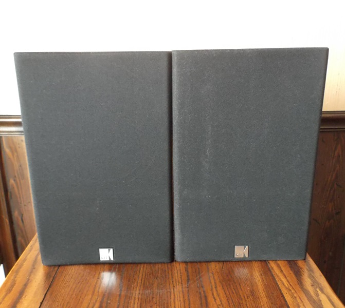 Pair of KEF C35 Bookshelf Speakers 