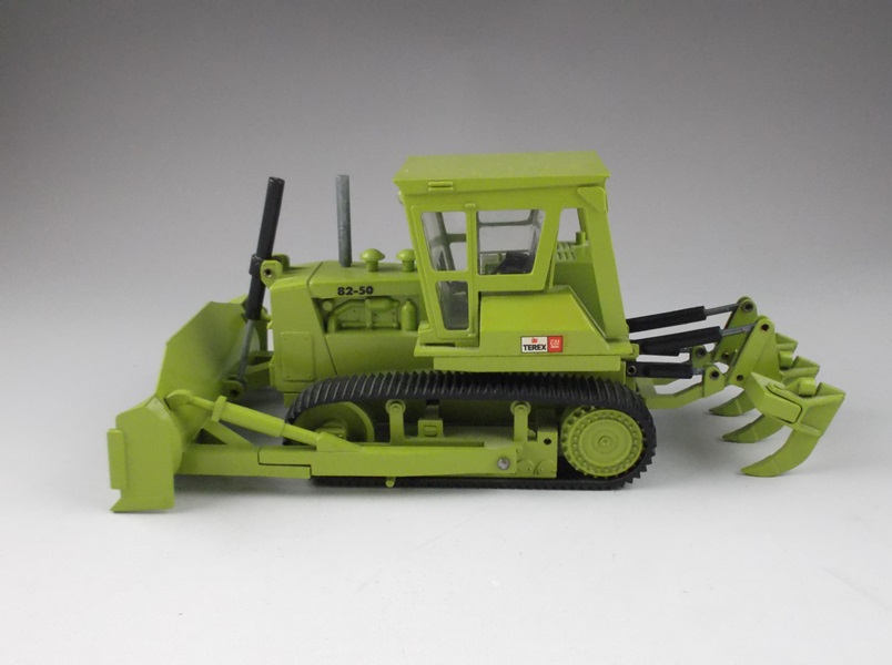 NZG Diecast Terex Dozer Truck Model 