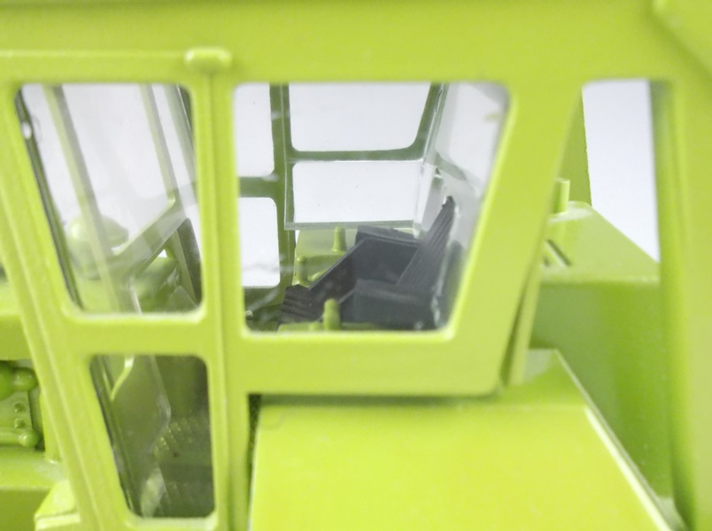 NZG Diecast Terex Dozer Truck Model 