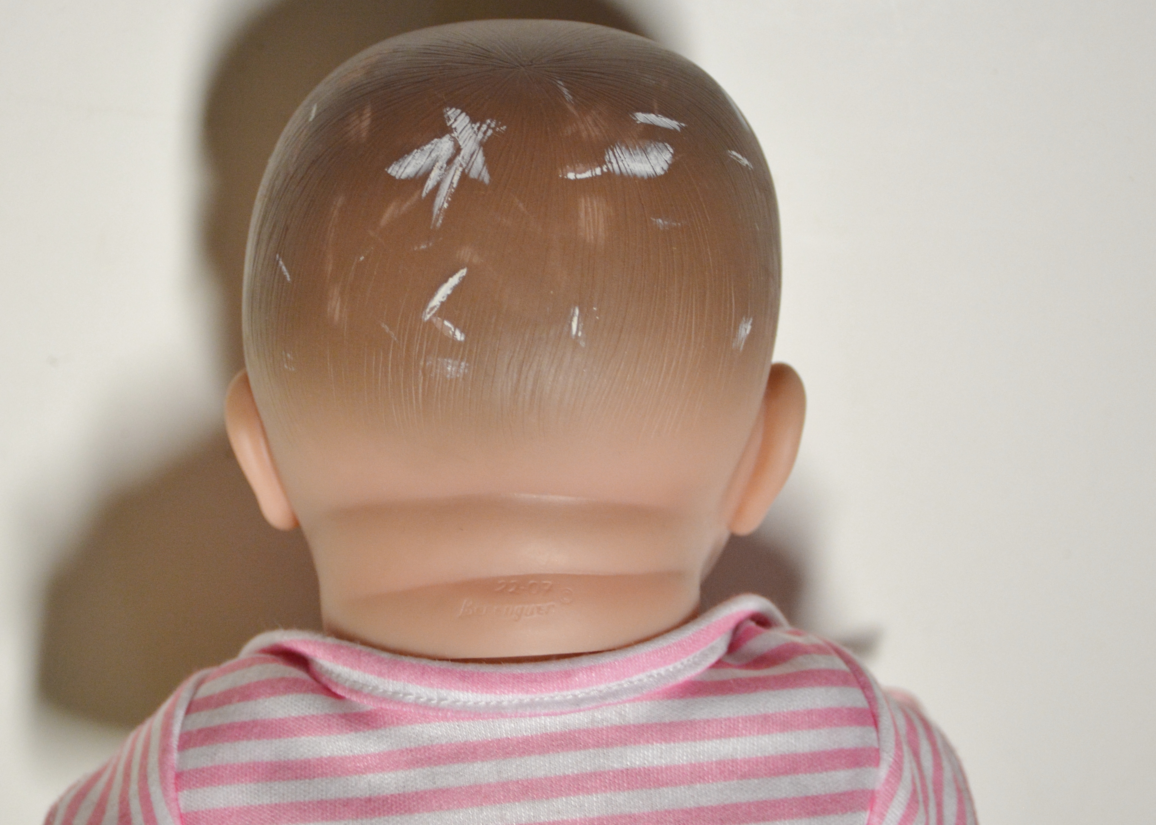 Toy Lot Includes Uno, Polly Pocket and More