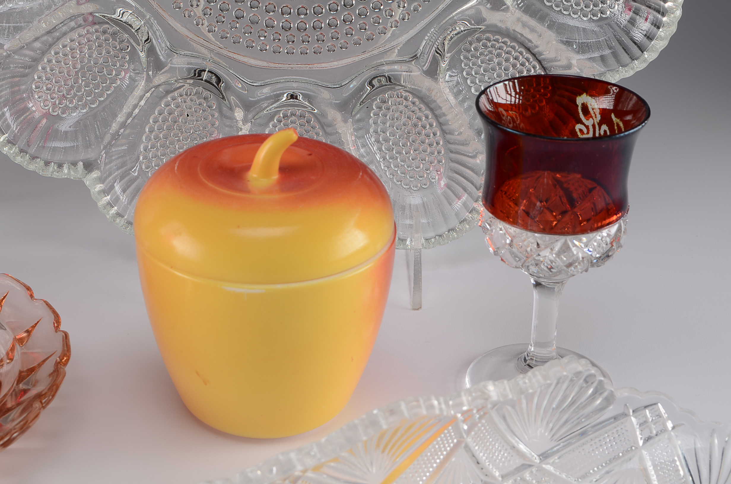 Grouping of Assorted Glassware