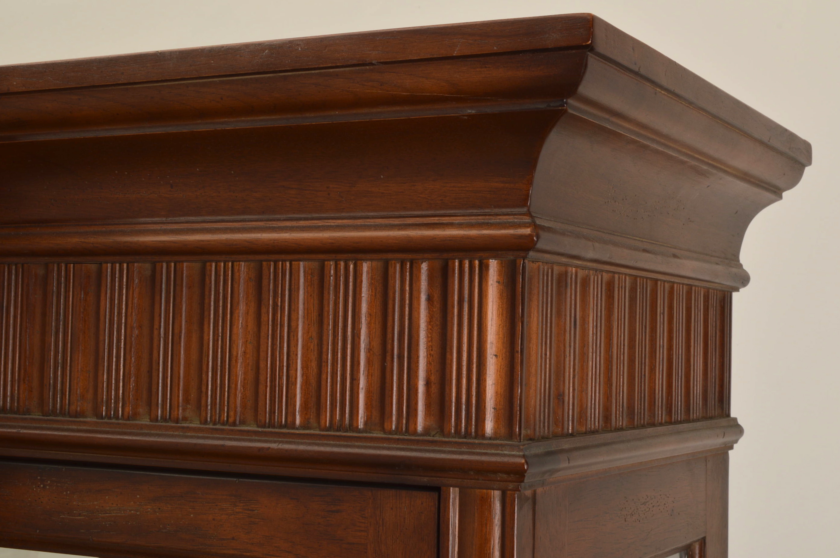 Bernhardt Furniture China Cabinet and Hutch