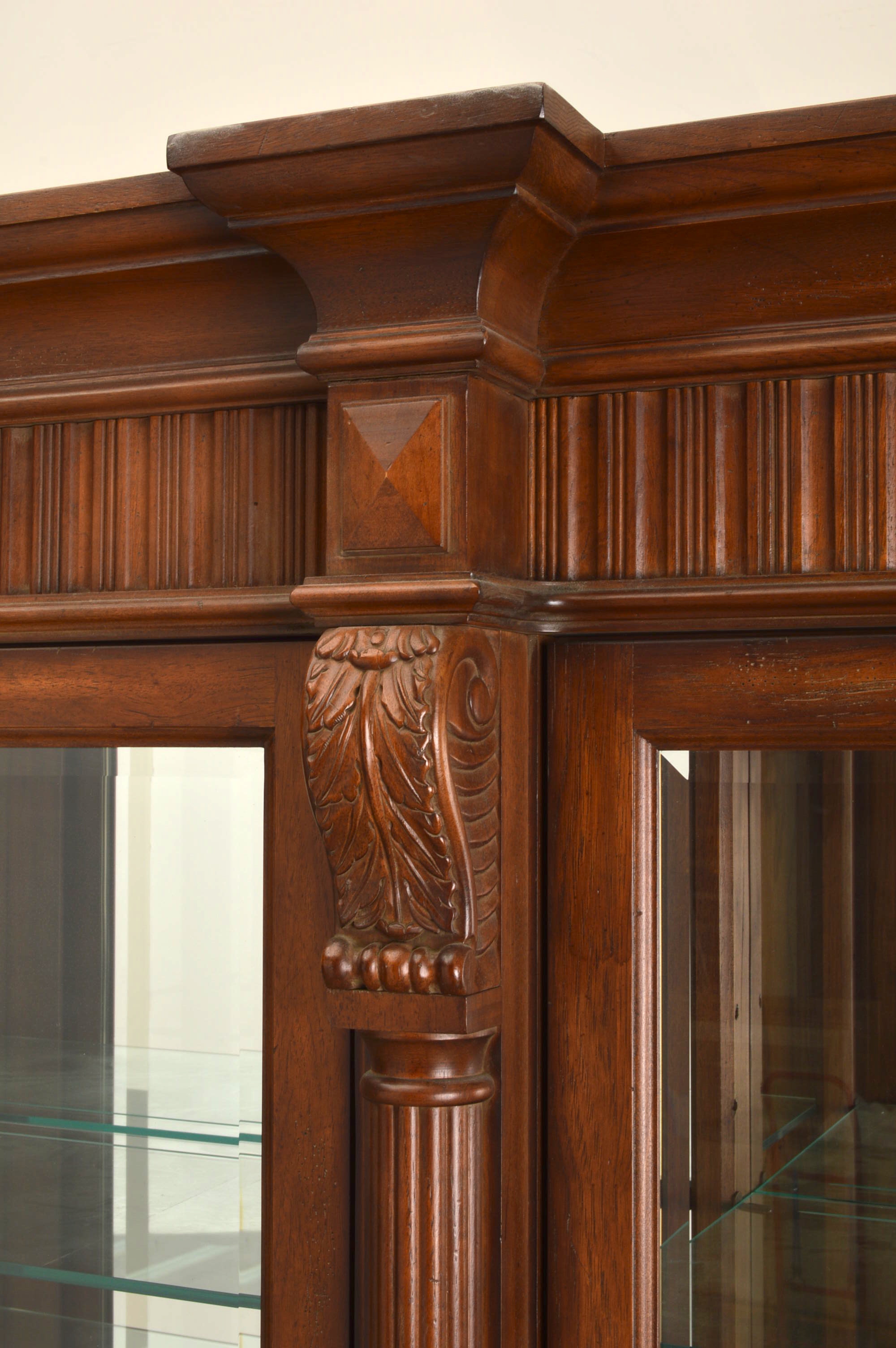 Bernhardt Furniture China Cabinet and Hutch