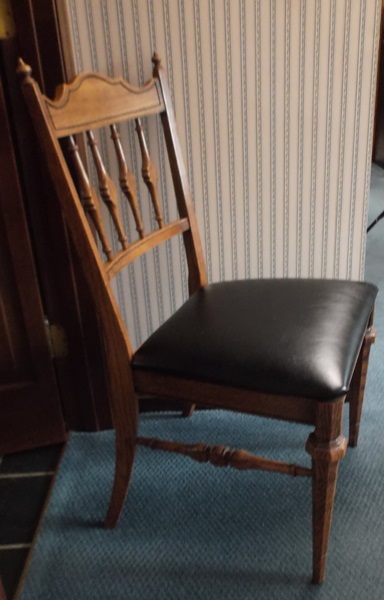 Mid-20th Century Watertown Slide Dining Table and Chairs 