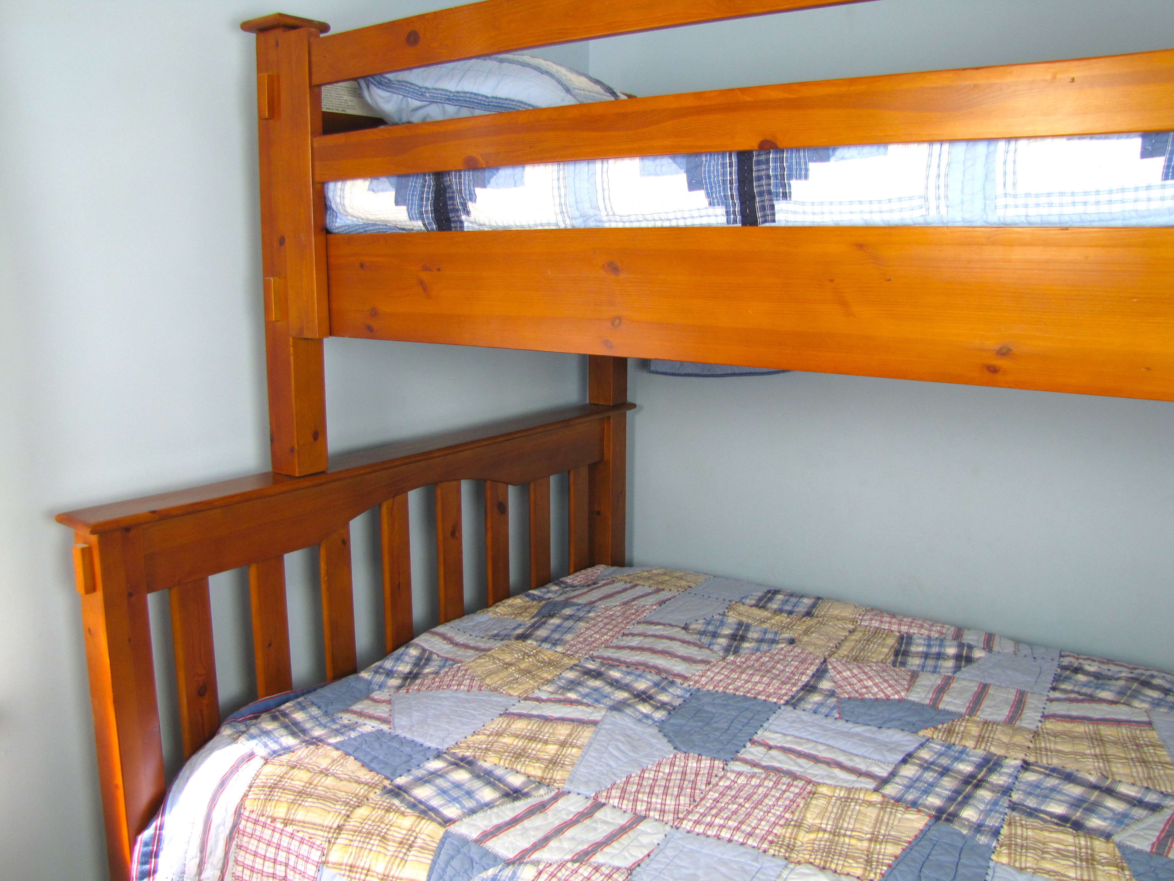 Pottery Barn Kendall Twin Loft Over Full With Trundle Bed Set