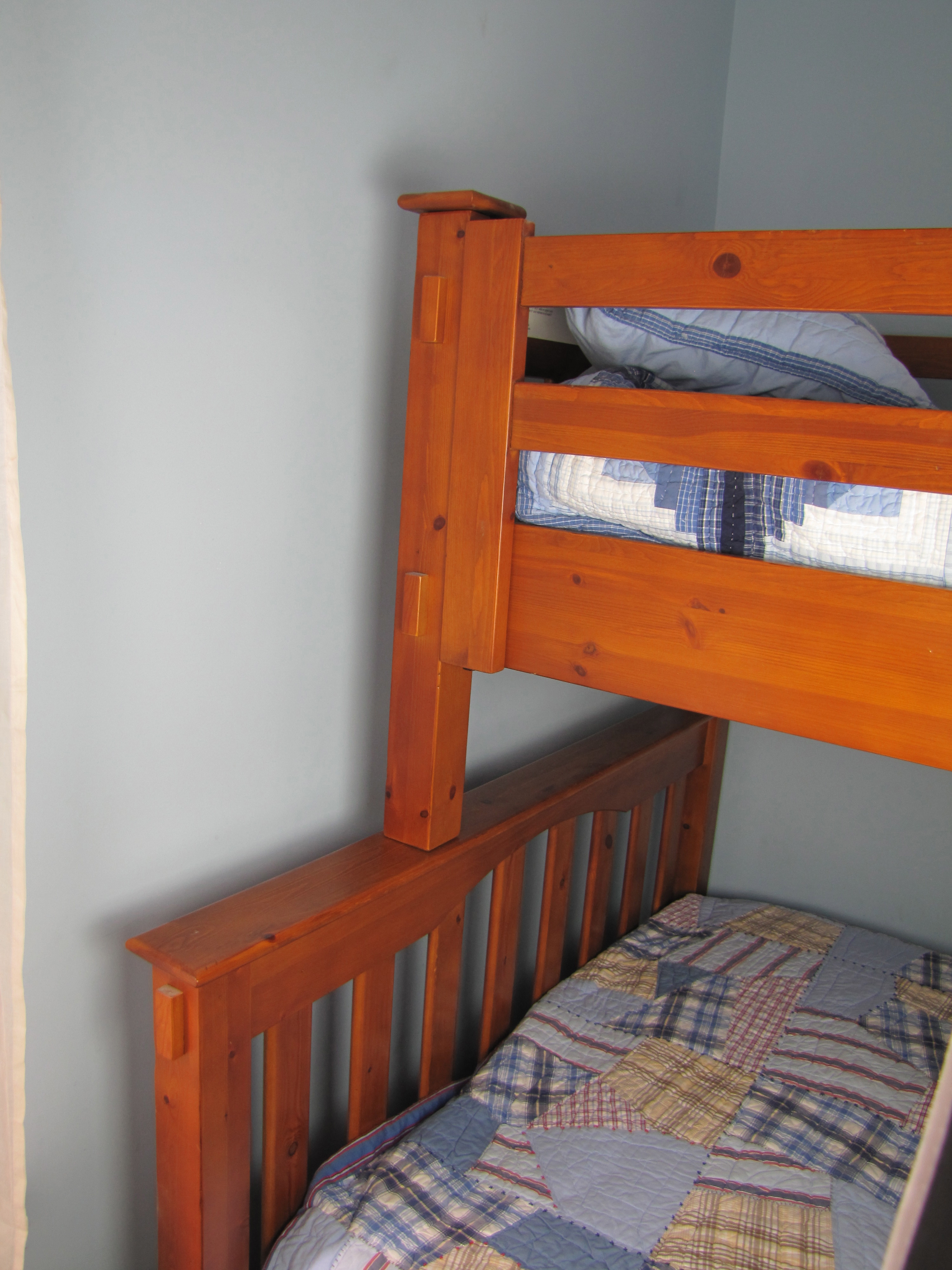 Pottery Barn Kendall Twin Loft Over Full With Trundle Bed Set