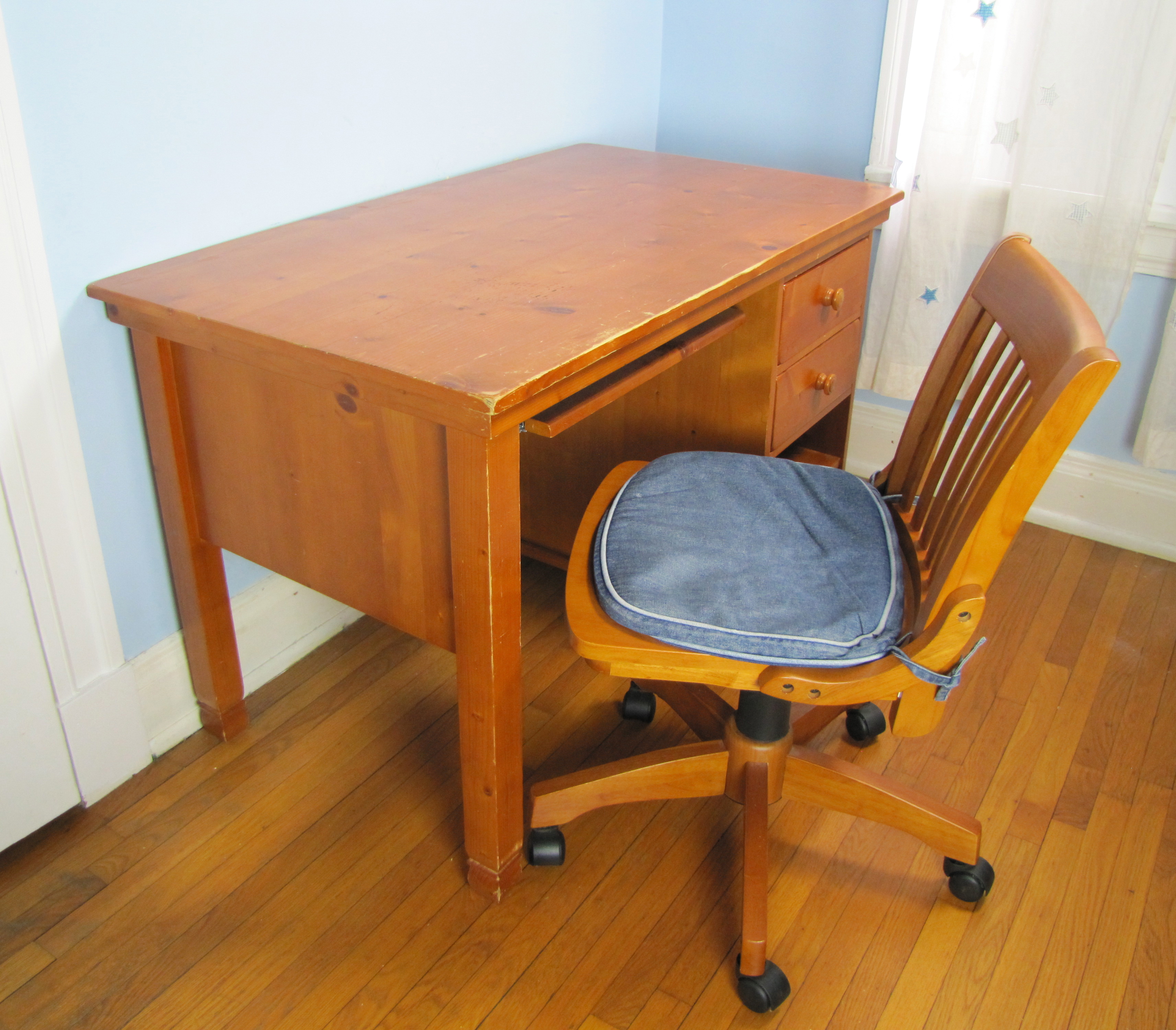 Pottery Barn Kids Hayden Desk and Swivel Chair