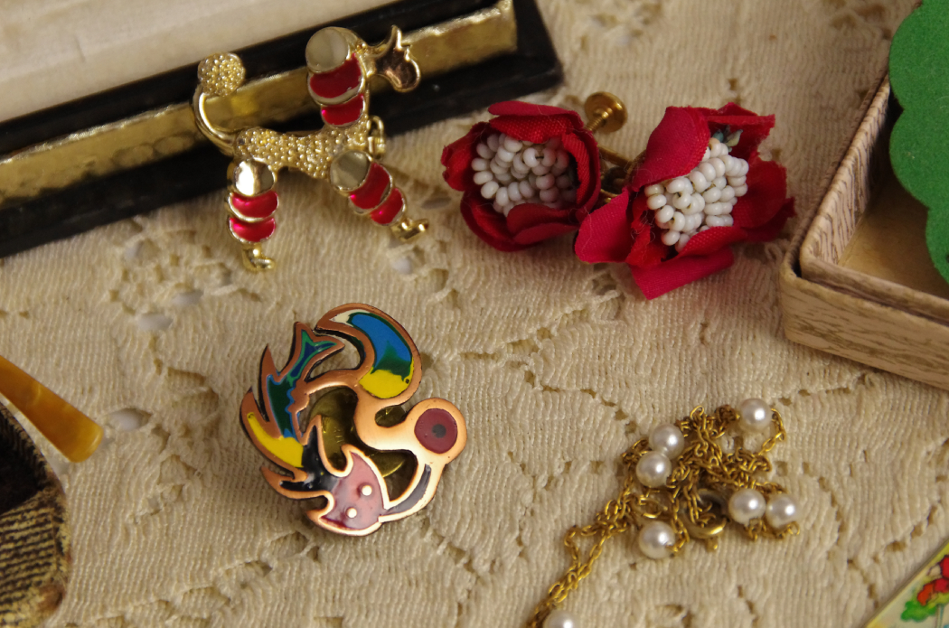 Collection of Women's Vintage Scarves, Jewelry and Accessories