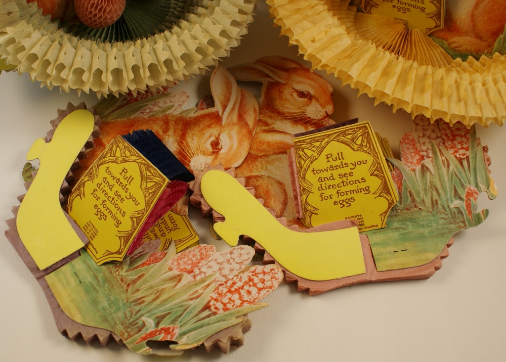 Precious Vintage Honeycomb Tissue Centerpieces 