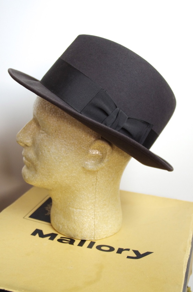 Vintage Men's Hats and Hat Boxes