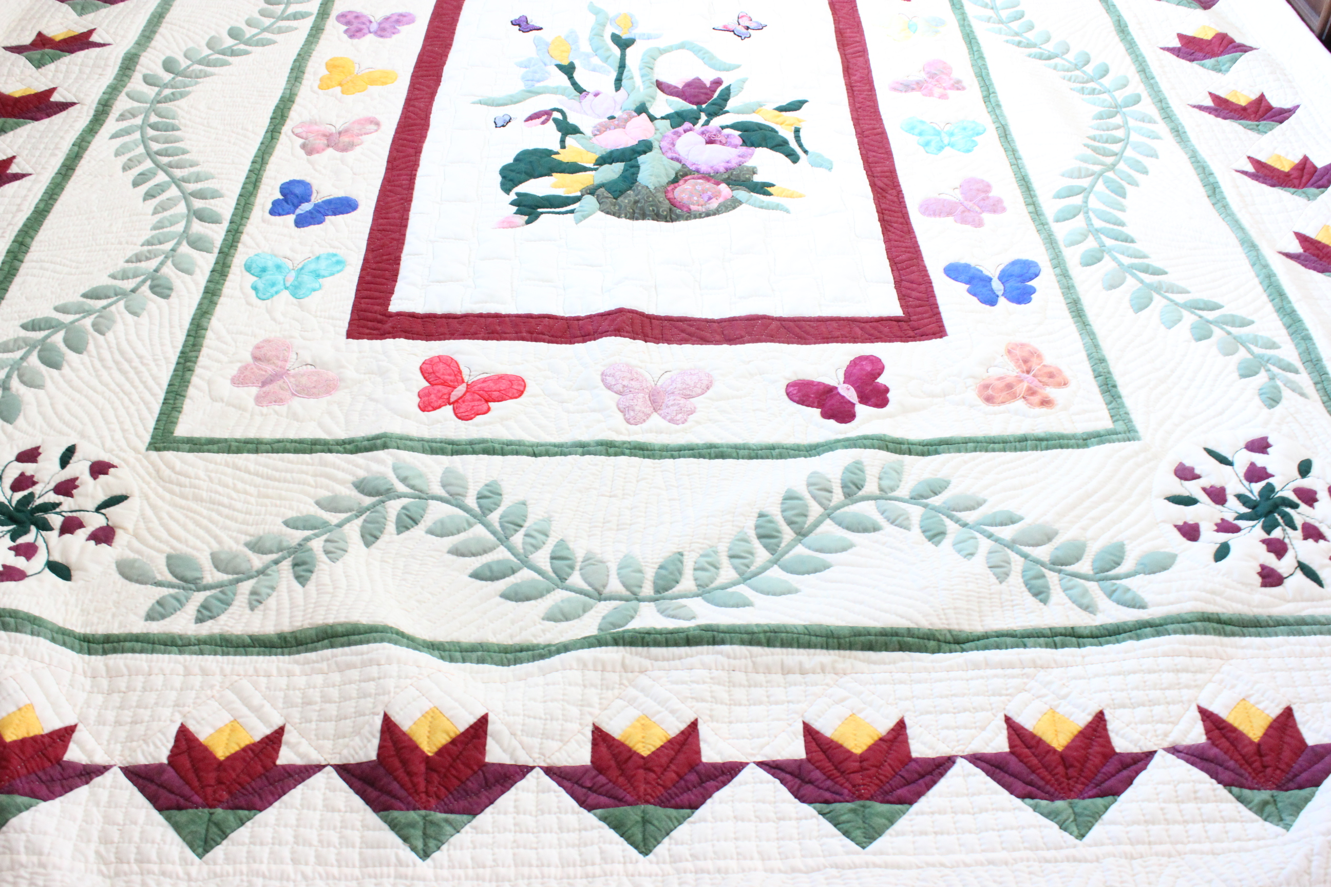 Handmade Queen Size Quilt Bedding Set