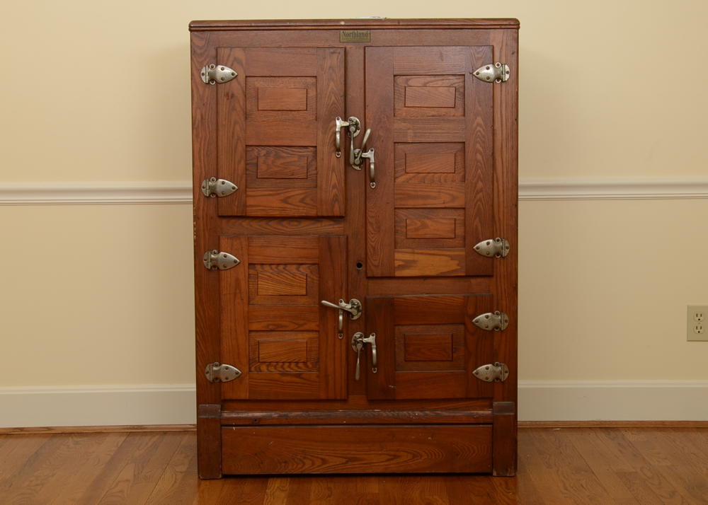 Early 20th Century Northland Gurney Refrigerator Co. Ice Box