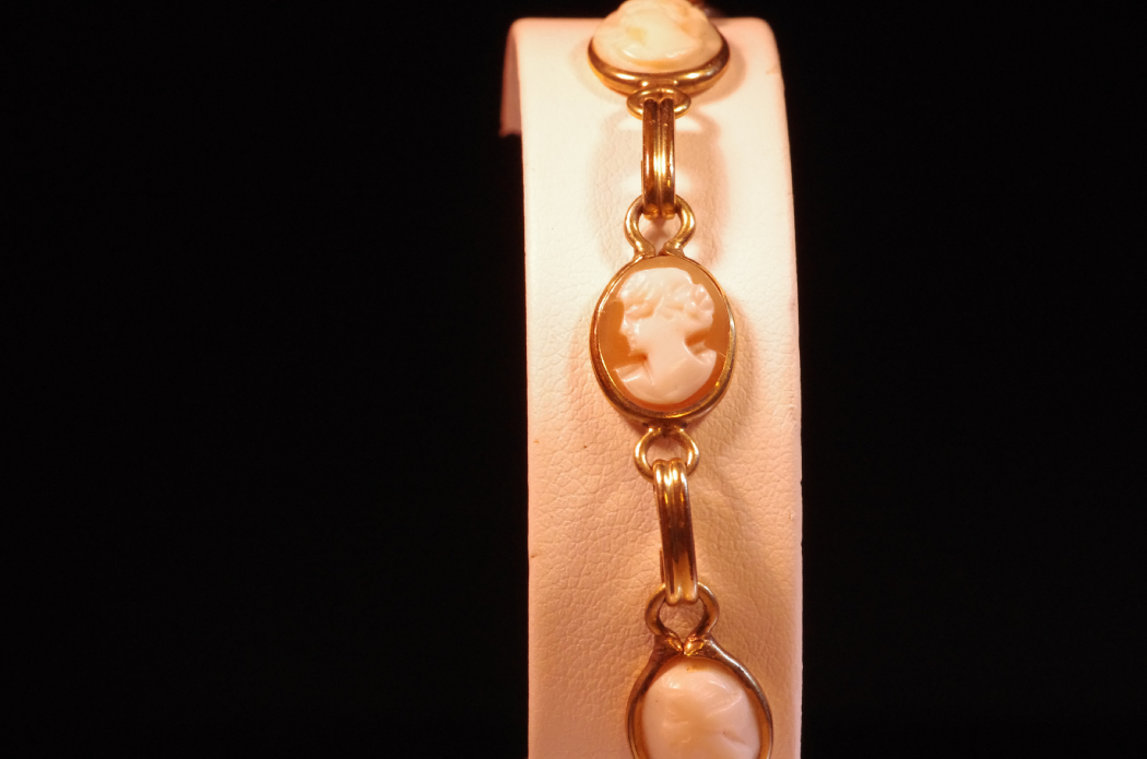 Antique Cameo Bracelet in Gold Filled Setting