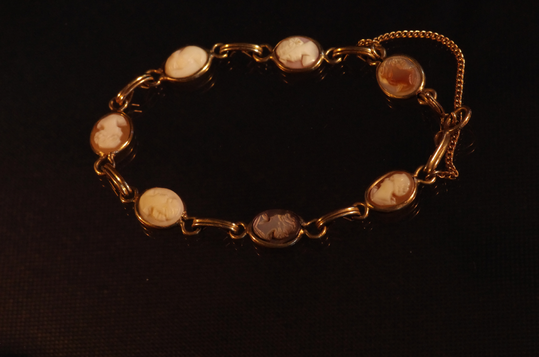 Antique Cameo Bracelet in Gold Filled Setting