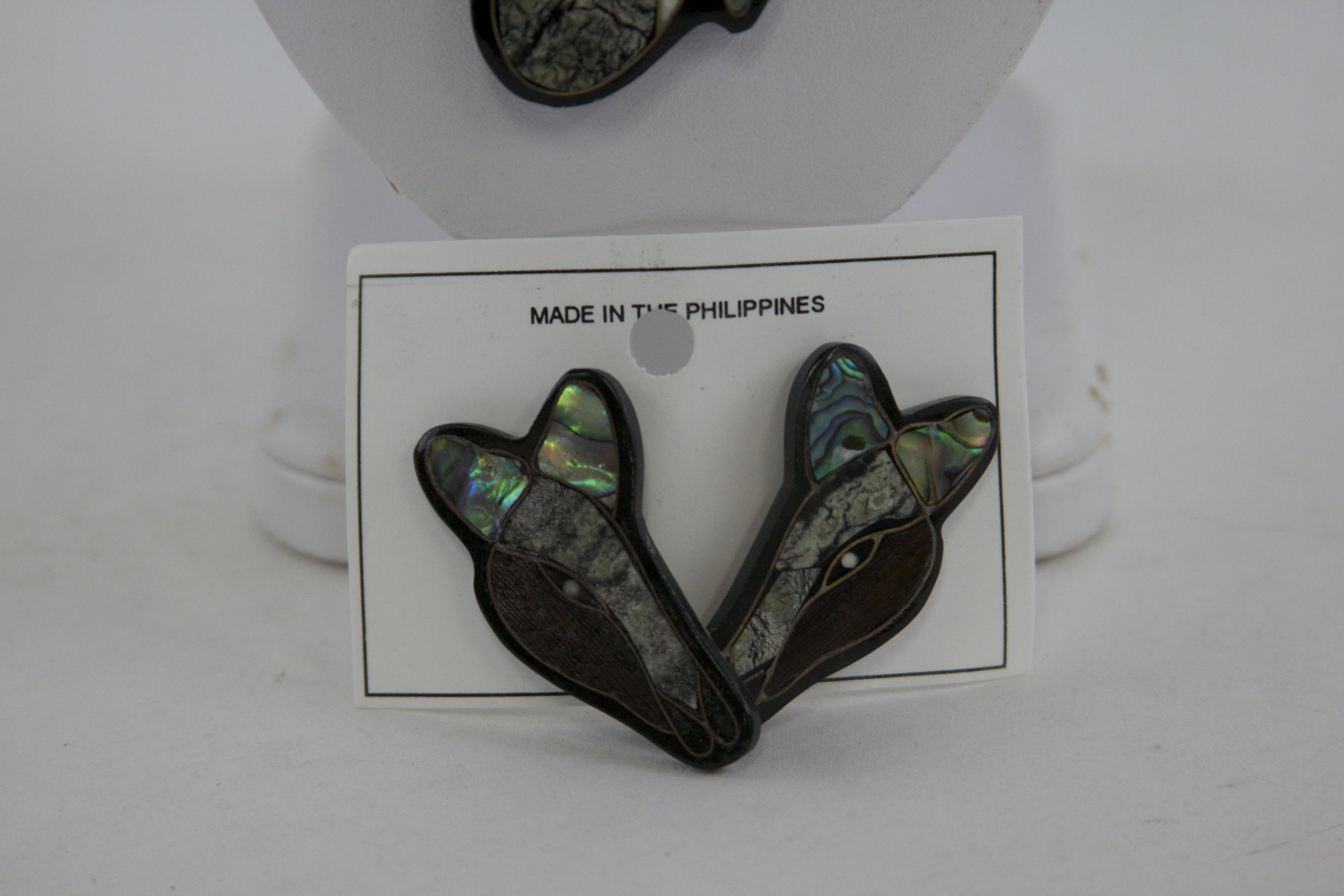 Artful Three-Strand Inlay Horse Motif Necklace and Earrings