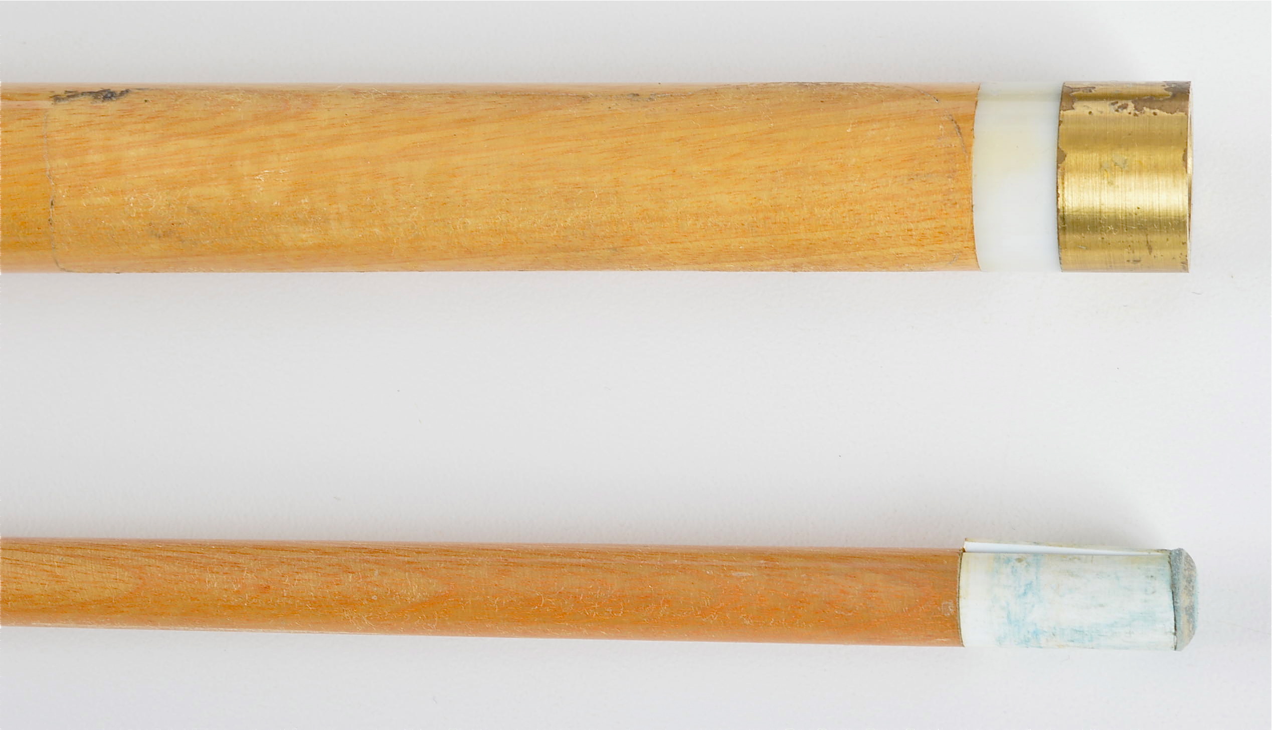 Vintage Dynaball Pool Cue with Zippered Cover