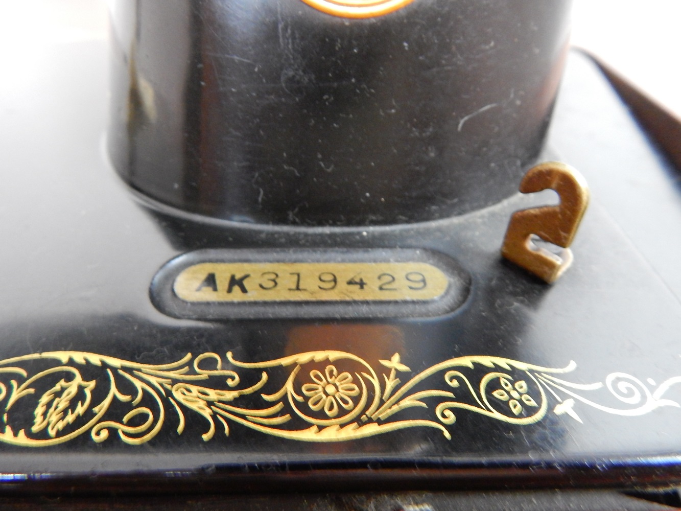 Singer Sewing Machine 