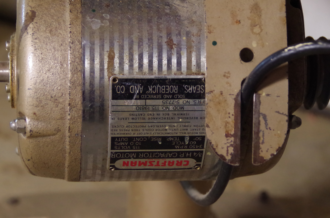 Vintage Sears and Roebuck Craftsman Electric Table Saw