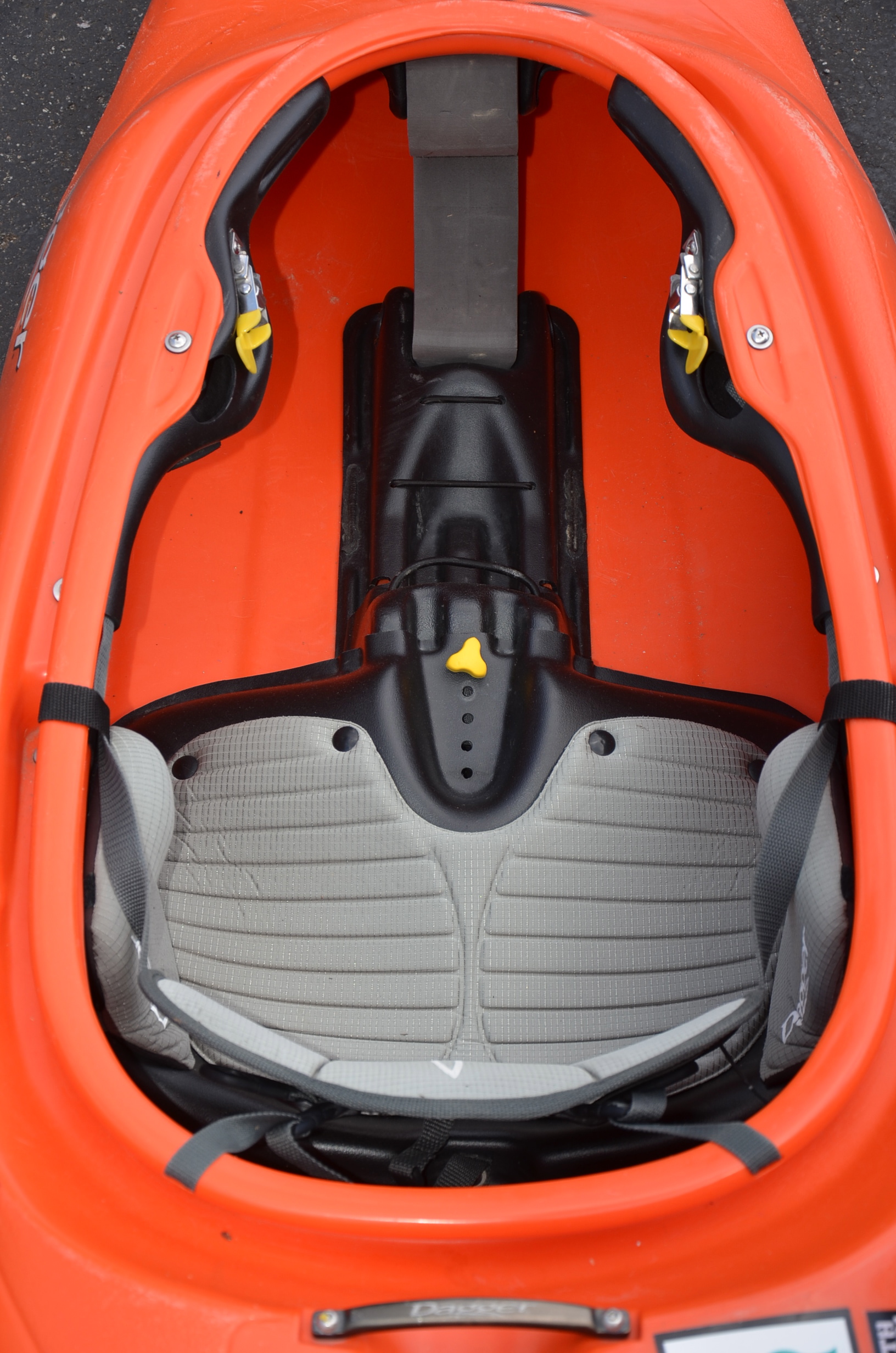 Dagger Kingpin 6.2 Whitewater Kayak