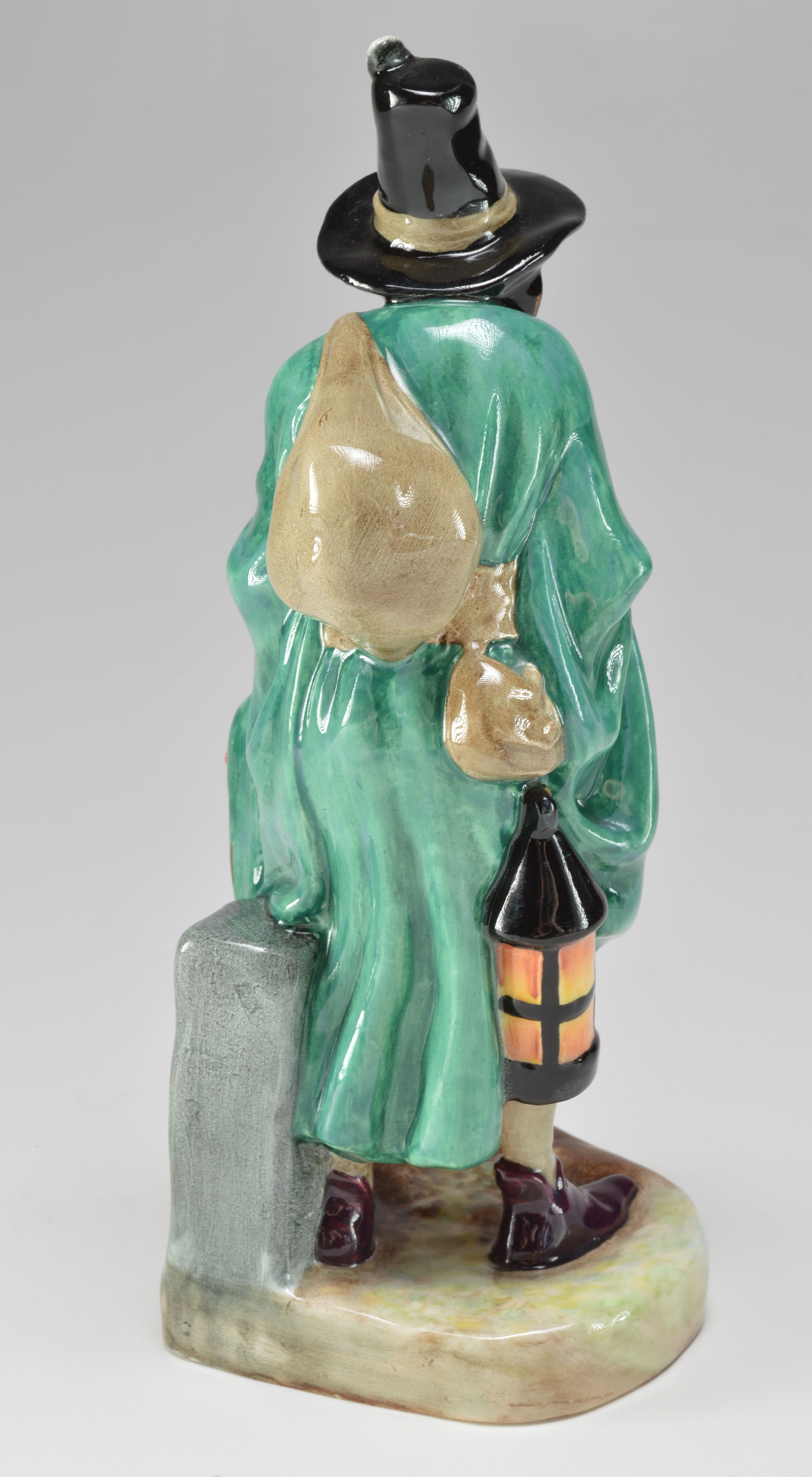 1952 Royal Doulton "The Mask Seller" Figurine