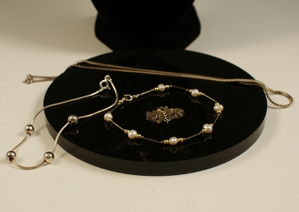 Group of Sterling Silver Jewelry