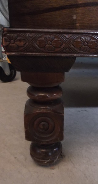 Ed Roos Company Forest Park Line Cedar Hope Chest