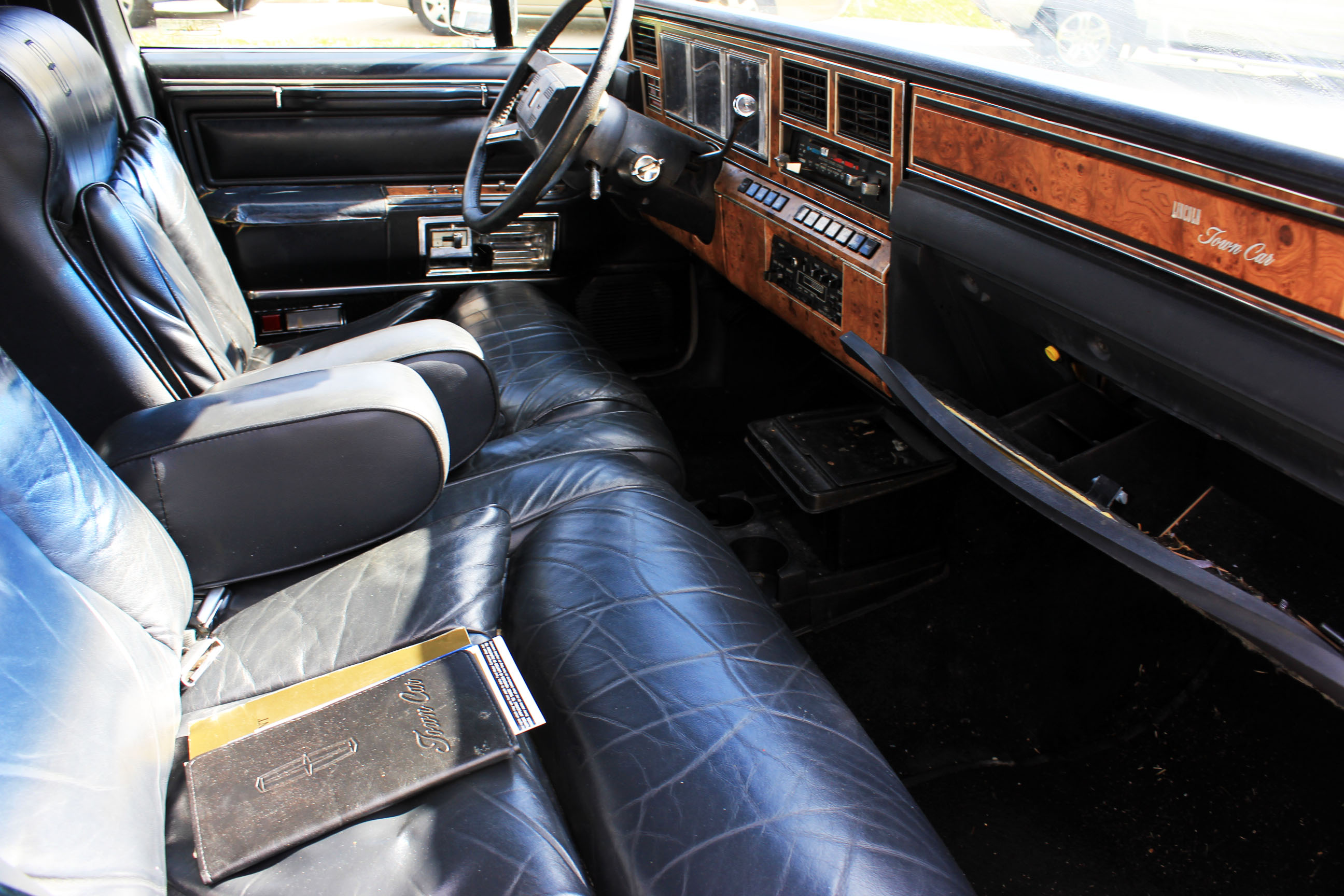 1987 Lincoln Town Car 