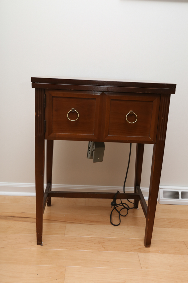 Vintage Black Singer Sewing Machine