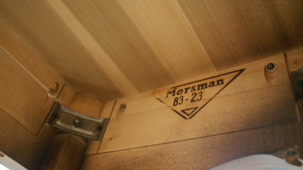 Queen Anne Style Mersman Drop Leaf Coffee Table