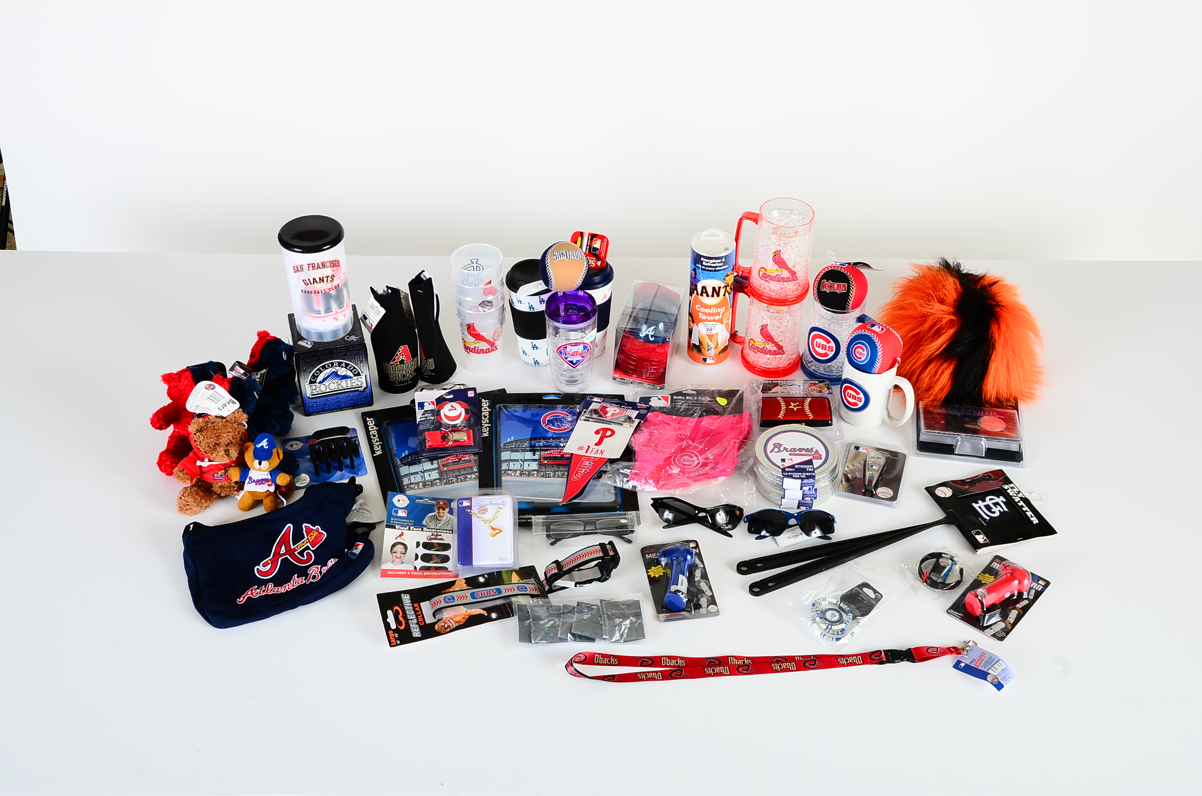 National League Baseball Fan Lot