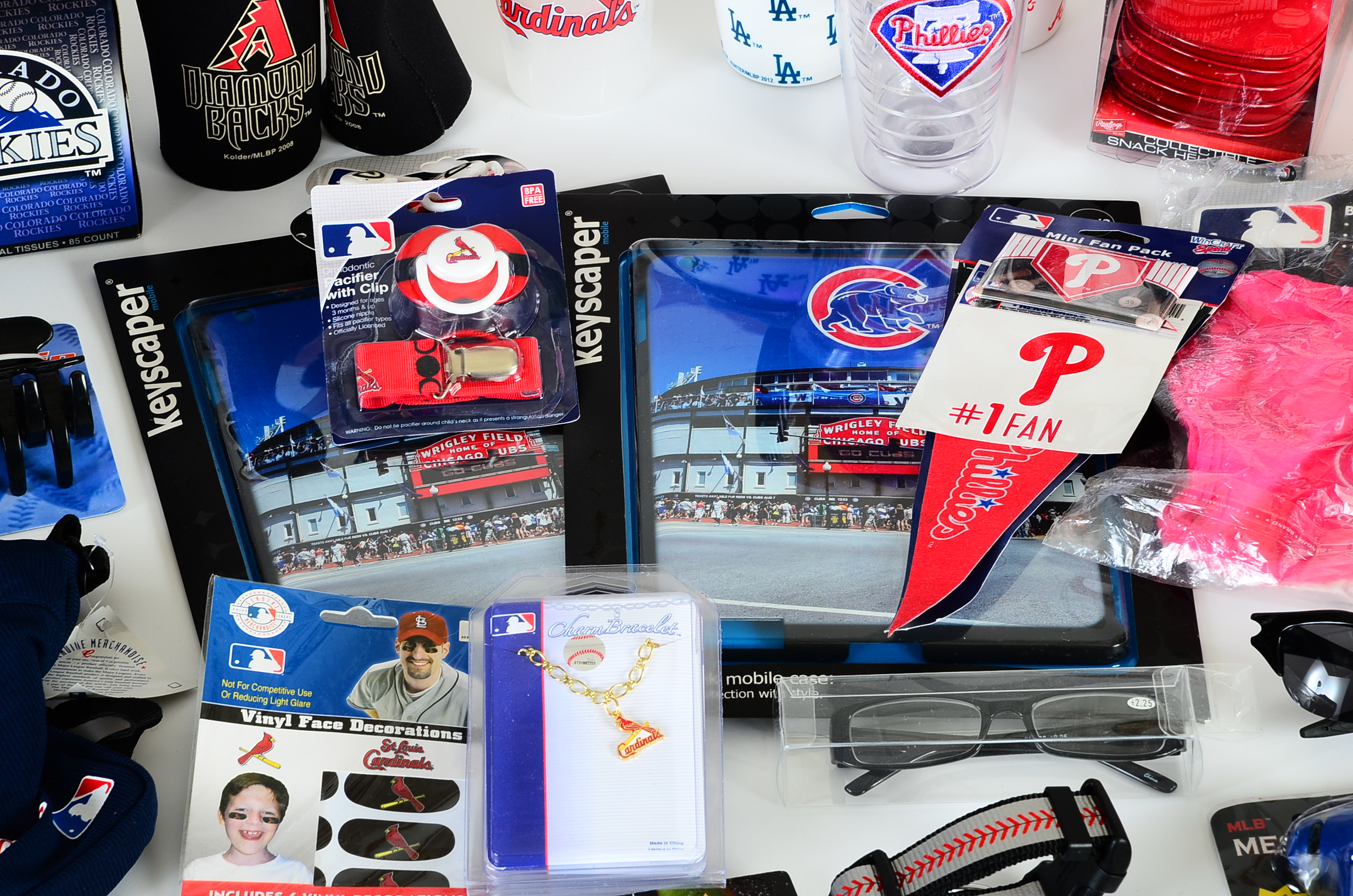 National League Baseball Fan Lot