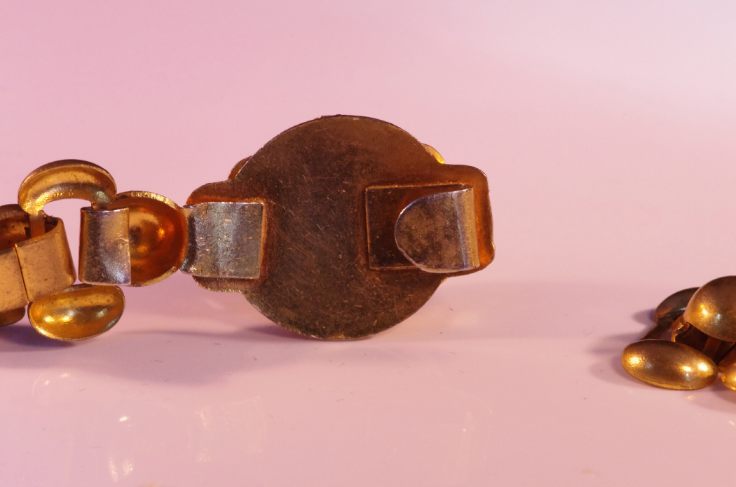 Antique Gold Tone Metal Belt