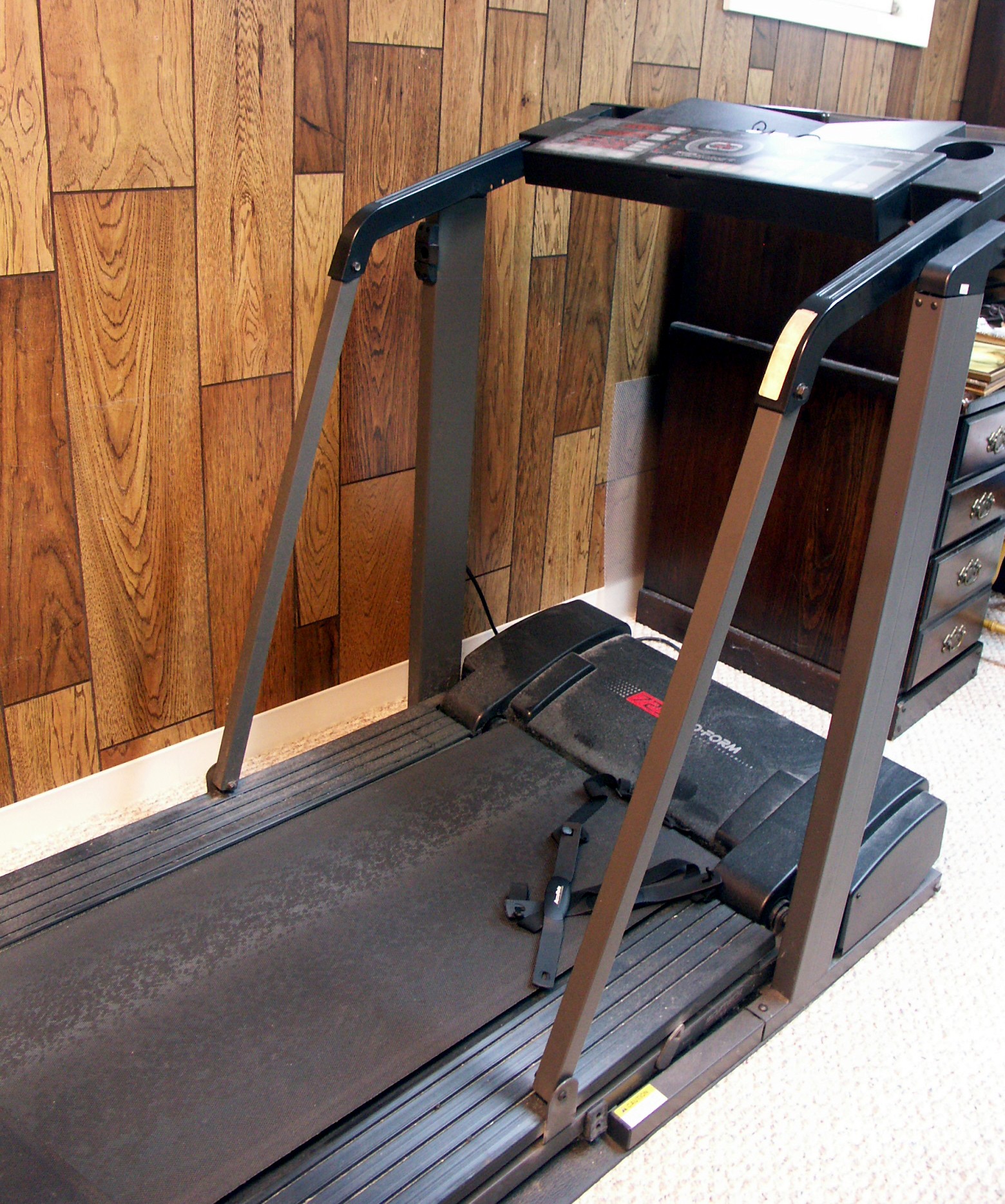 ProForm 725 Electronic Treadmill 