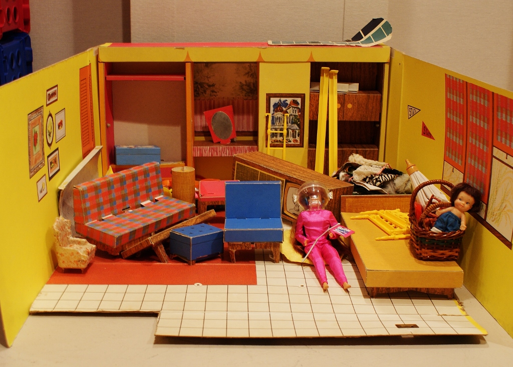 1960's Vintage Barbie Dream House
