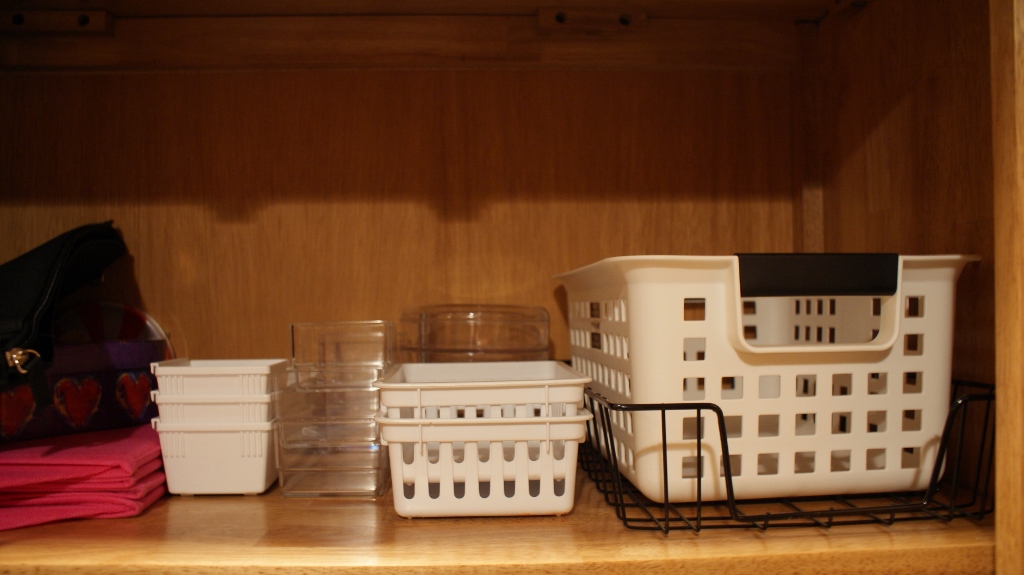 Armoire Clean Out Lot