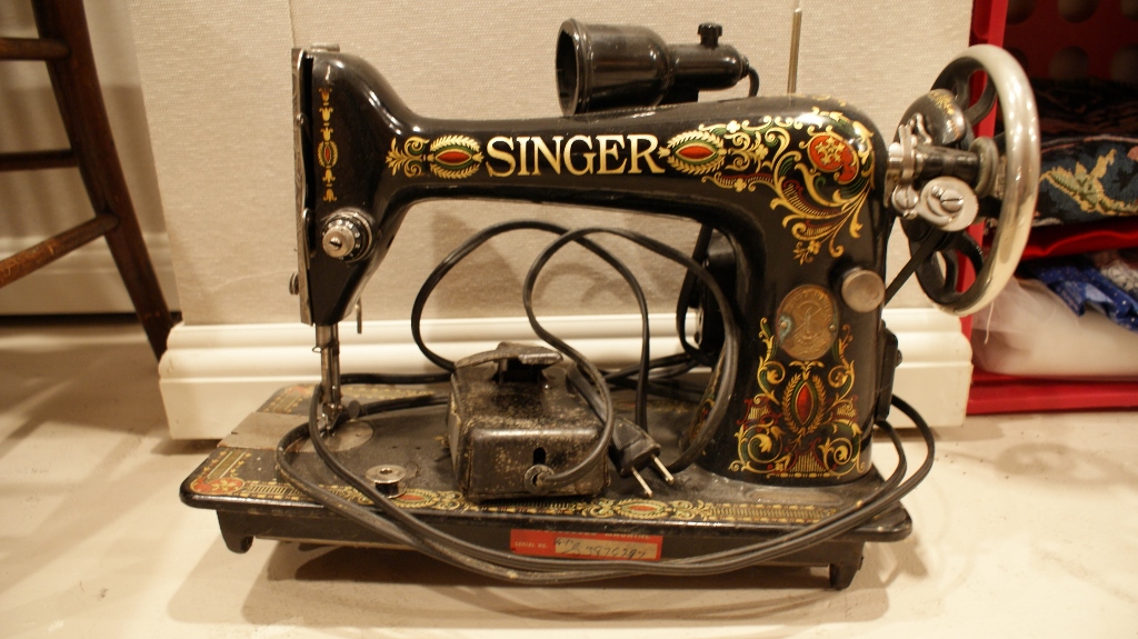 Singer 1910 Sewing Machine and Vintage "Little Brother" 