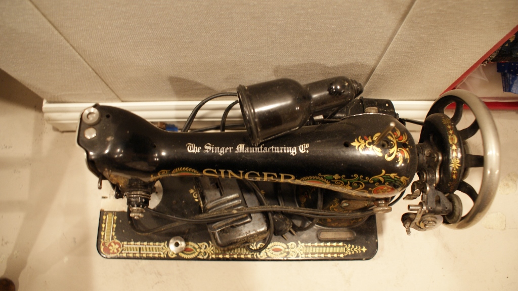 Singer 1910 Sewing Machine and Vintage "Little Brother" 