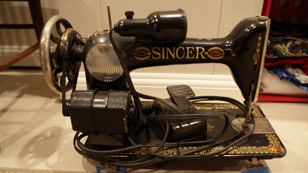Singer 1910 Sewing Machine and Vintage "Little Brother" 