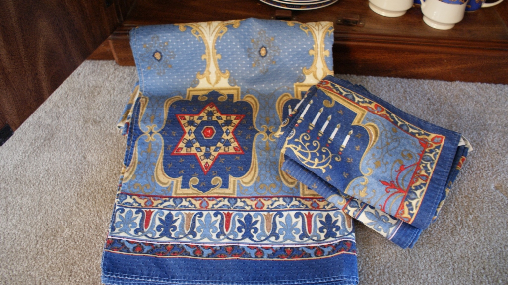 Beautiful Bloomingdales Judaica Service for 16