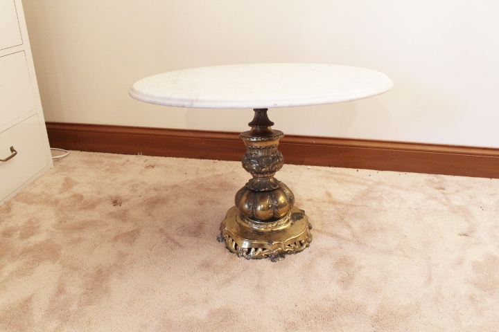 Coffee Table and Side Table 