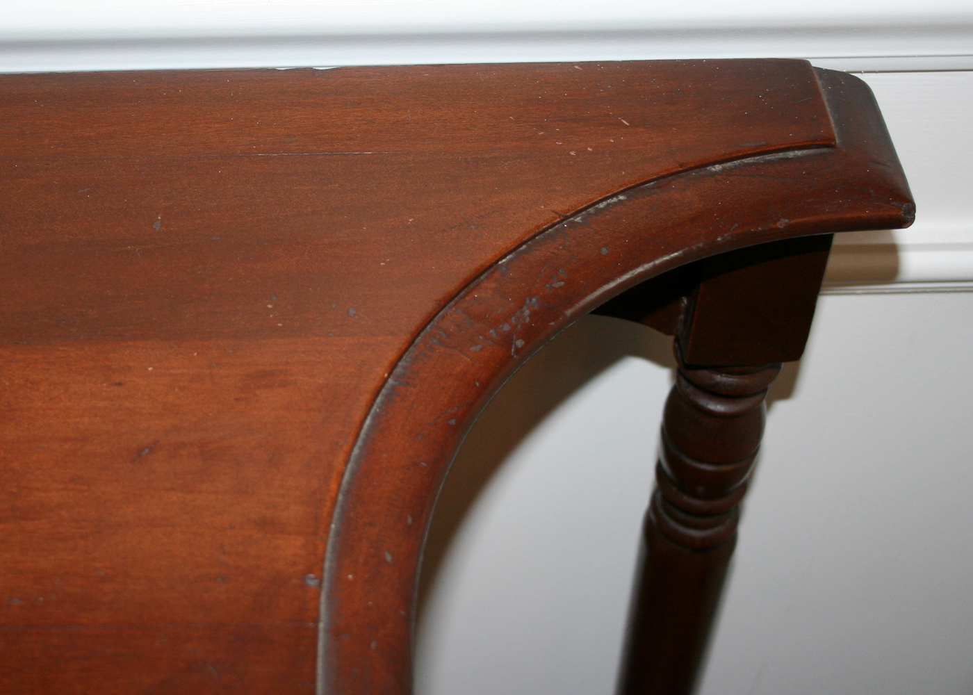 Flat Back Foyer Accent Table 