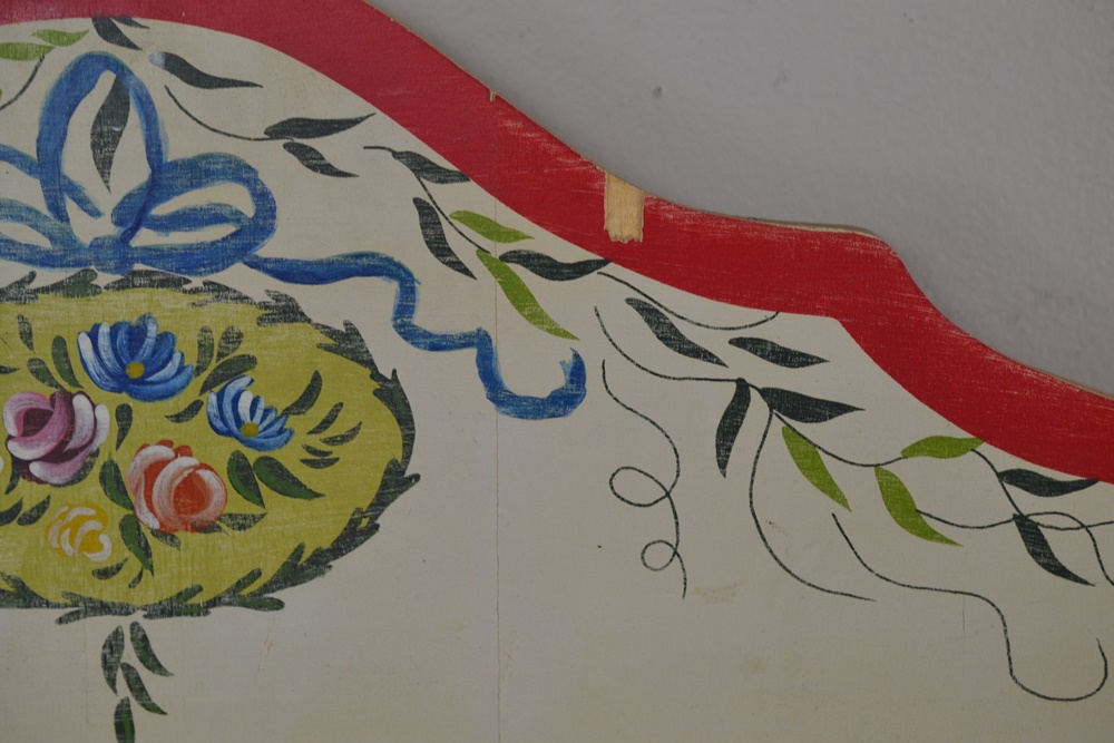 Group of Decorative Items #3