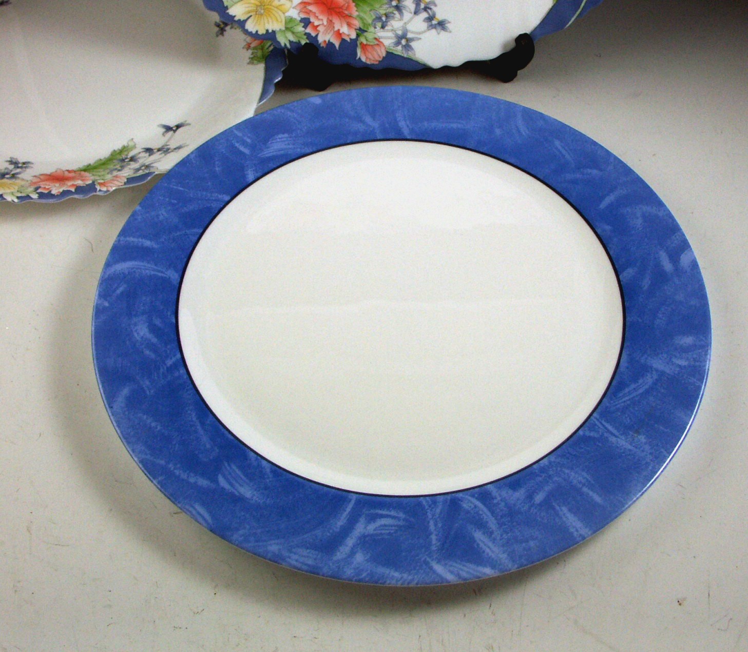 70 Piece Lot of Vintage Arcopal France Glass Dinnerware