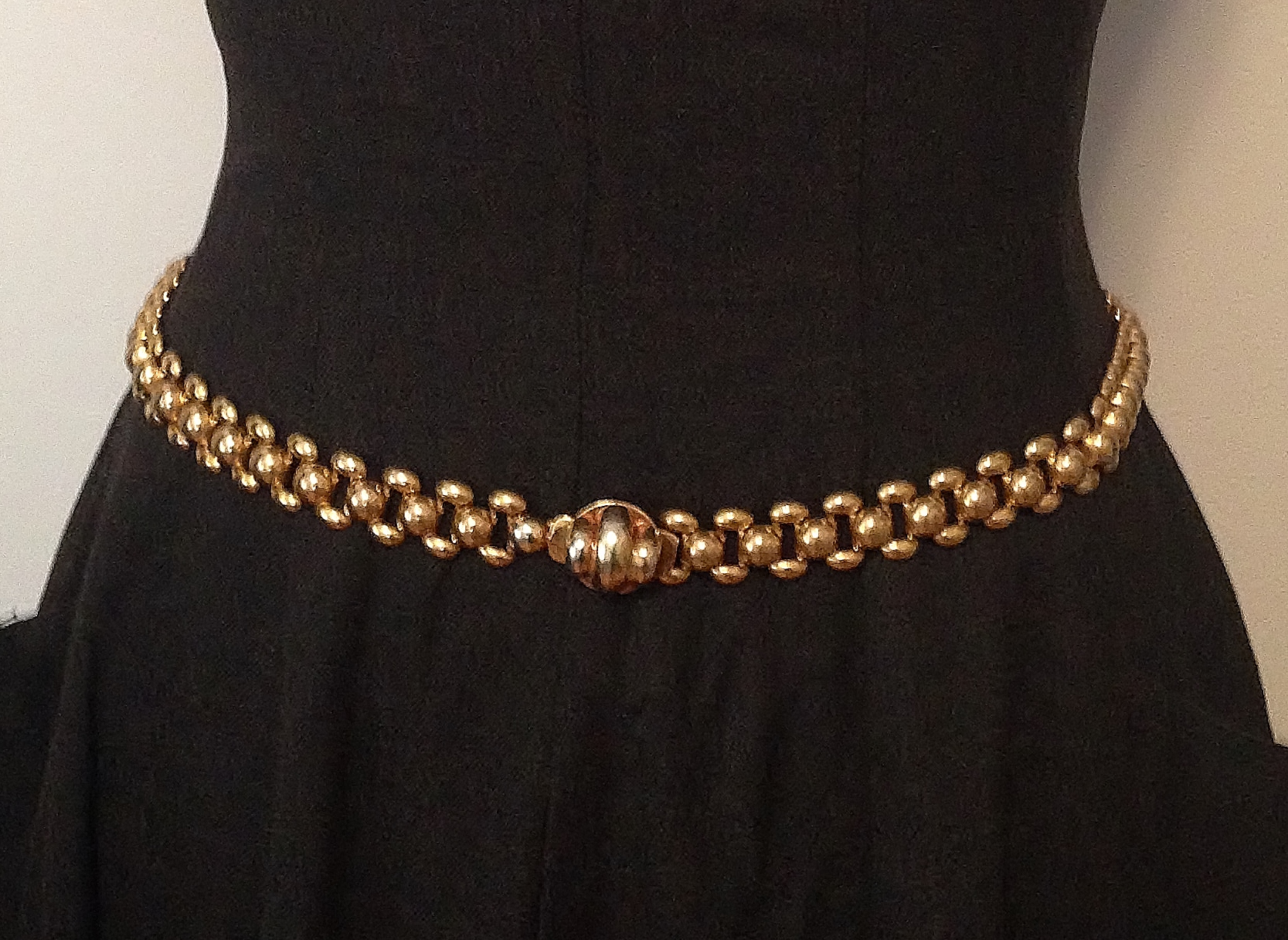 Antique Gold Tone Metal Belt