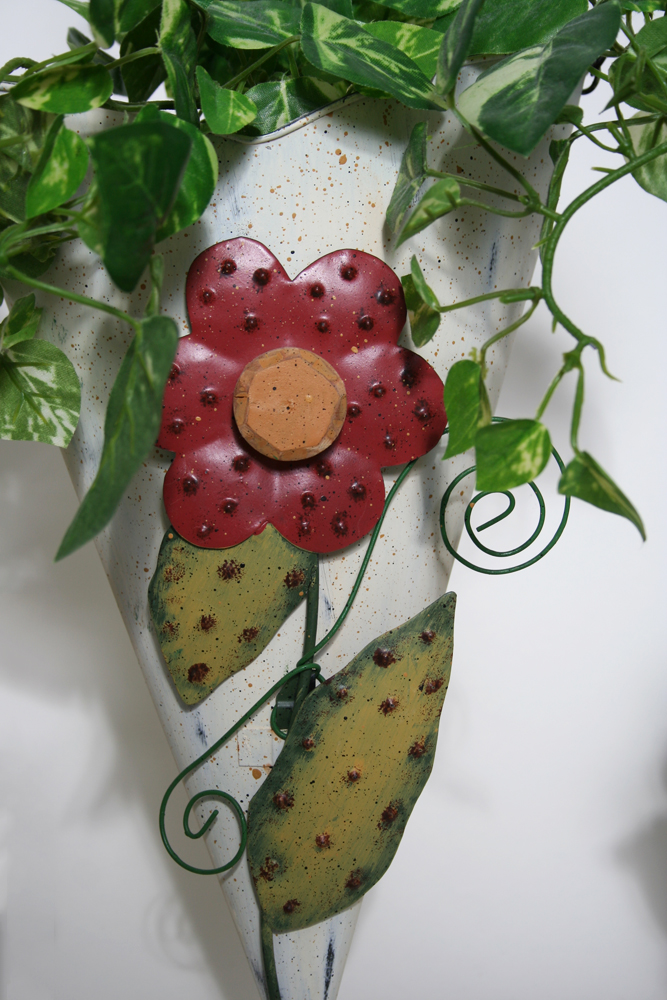 Collection of Decorative Home Items