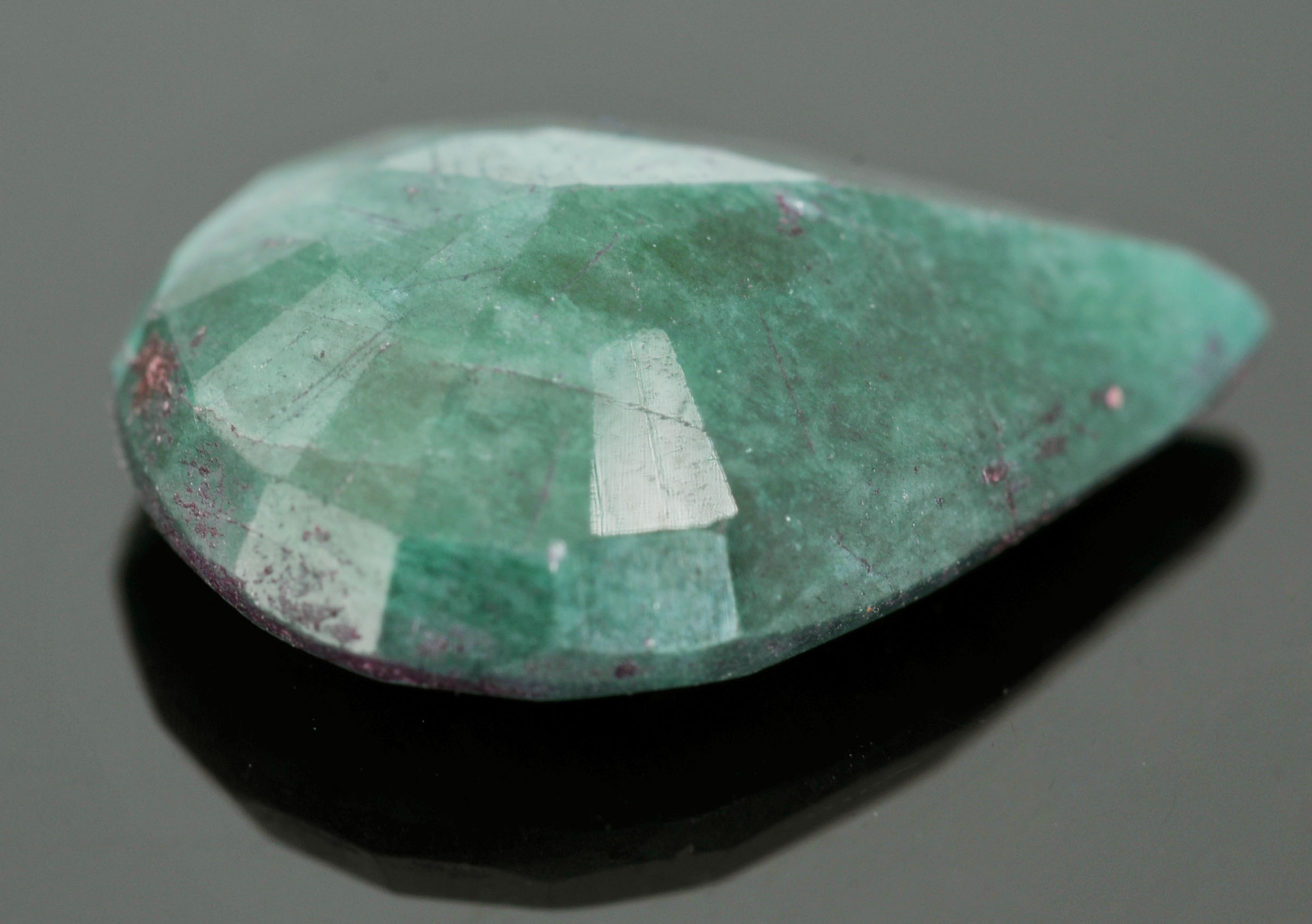 Loose 5.75 Carat Pear Shape Emerald Stone 